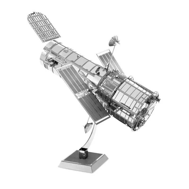 Divers: TÉLESCOPE SPATIAL HUBBLE