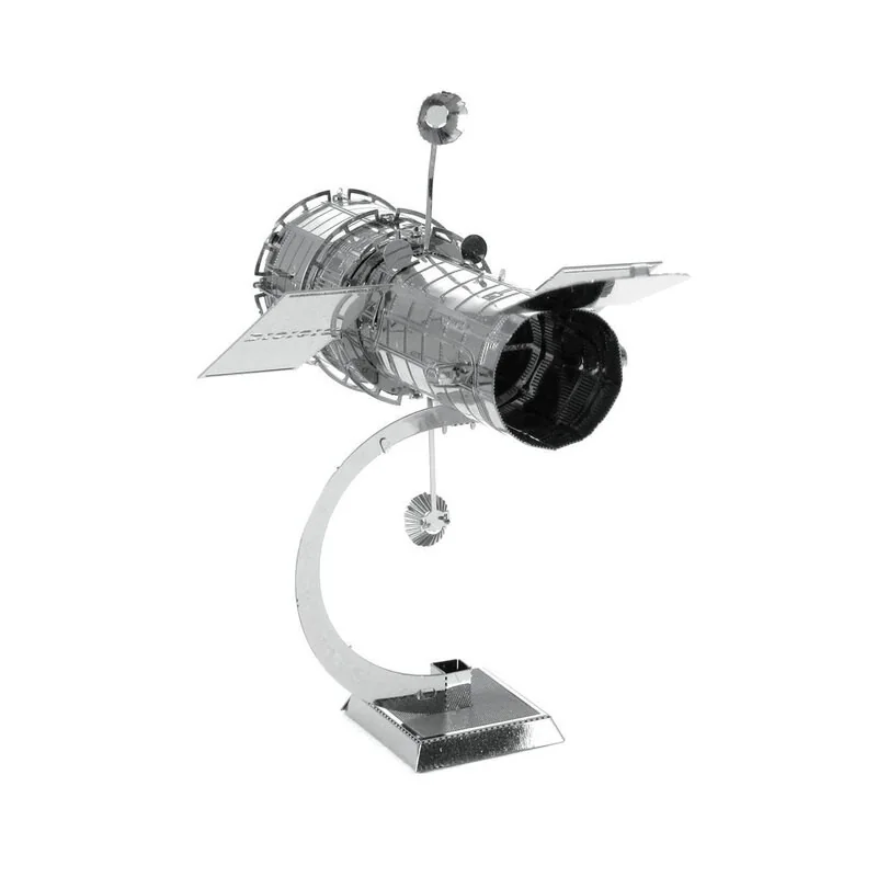 Divers: TÉLESCOPE SPATIAL HUBBLE