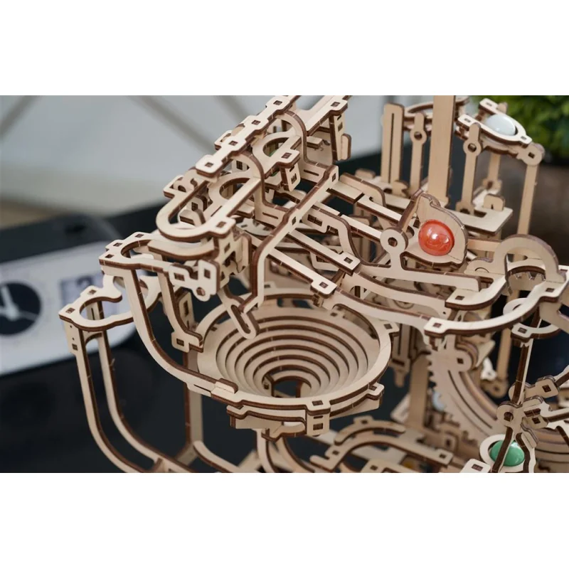 UGEARS Modèles Mécaniques: CIRCUIT à BILLES PALAN